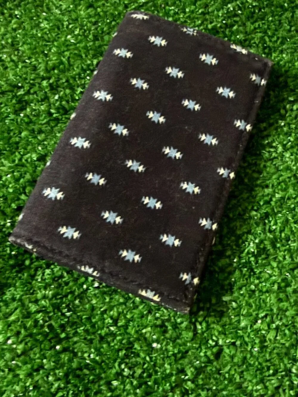 Vera Bradley Alpine Black Card Wallet Minimalist Credit Card Holder Retired - Picture 10 of 10